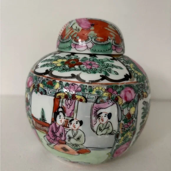 Vintage porcelain Japanese ginger jar pink and green - Picture 1 of 11